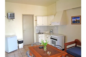 Hellas Hotel Agia Marina, Eksteriør